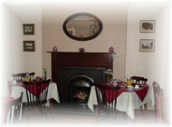 guest dining room