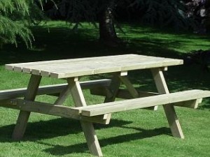 picnic bench